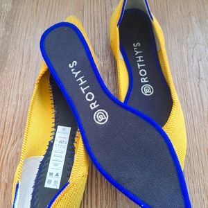 Rothy's mustard collor size 7.5 excellent condition
